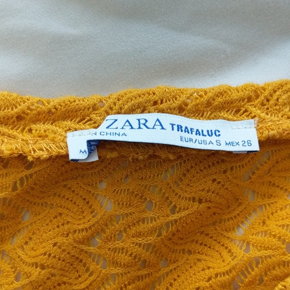 ✨3 for $25✨ Zara Structured Lace Top - Picture 3 of 5